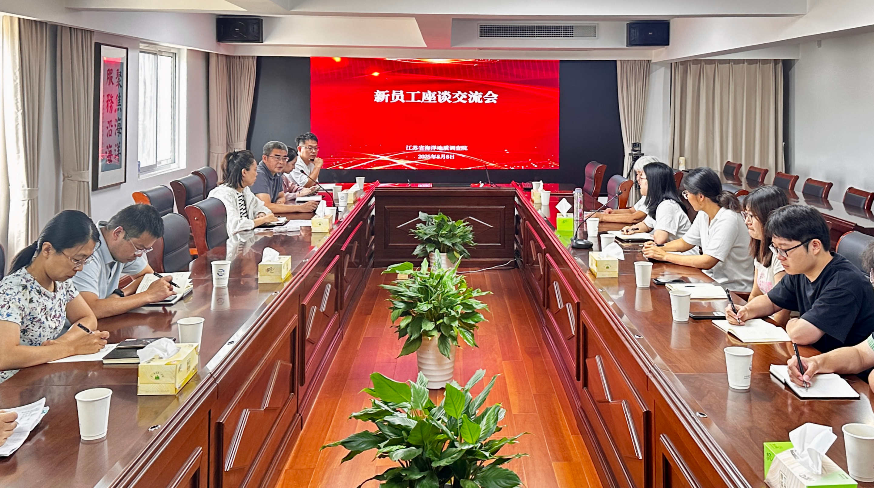 2B054BD16E728E57D75F41B1657C6FB9_副本.png